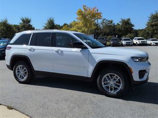 New 2025 Jeep Grand Cherokee Laredo X video 2