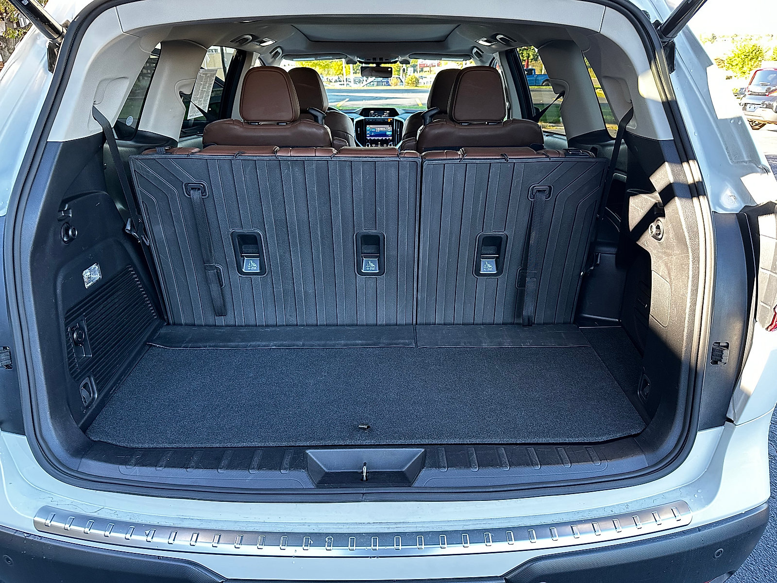 Used 2022 Subaru Ascent Touring w/ Popular Package #2A AWD/4WD image 11
