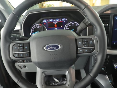 Certified 2022 Ford F150 XLT w/ Equipment Group 302A High image 20