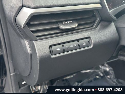 Used 2019 Nissan Altima 2.5 SR w/ SR Premium Package image 21