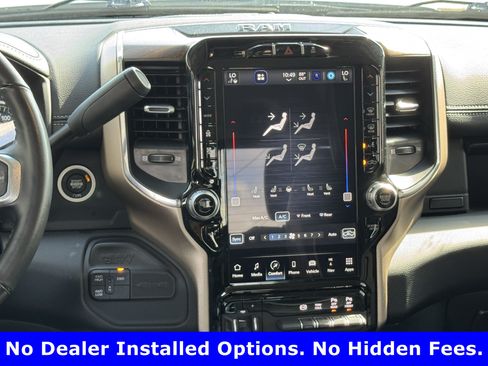 Used 2024 RAM 2500 Laramie AWD/4WD image 15