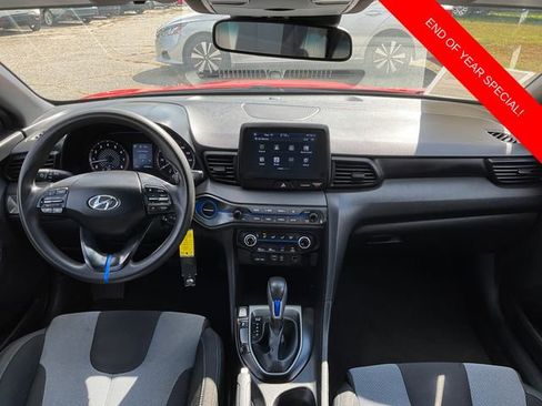 Used 2020 Hyundai Veloster 2.0 image 14