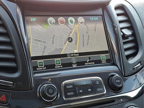 Used 2017 Chevrolet Impala Premier w/ Enhanced Convenience Package image 19