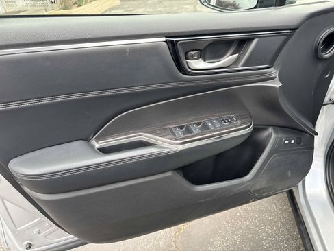 Used 2018 Honda Clarity Plug-In Hybrid image 13