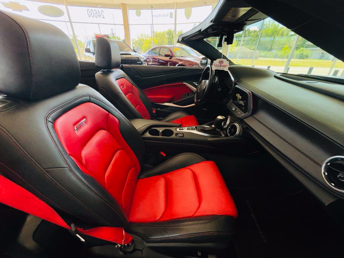 Used 2016 Chevrolet Camaro SS RWD image 37