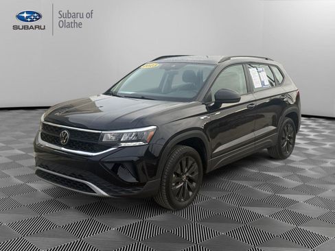 Used 2023 Volkswagen Taos S w/ Driver Assistance Package image 12