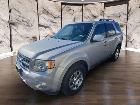 Used 2011 Ford Escape Limited w/ 301A Rapid Spec Order Code image 38