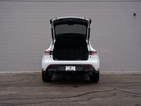 New 2026 Porsche Macan Turbo image 14