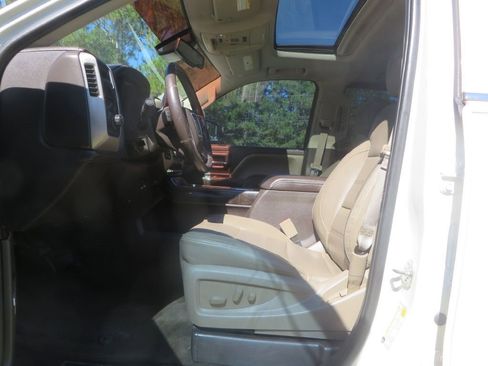 Used 2015 GMC Sierra 1500 Denali w/ Driver Alert Package image 10