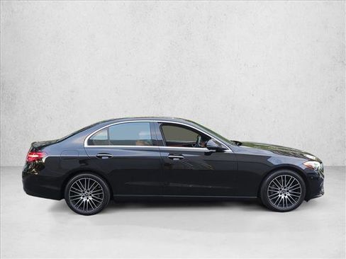 Certified 2023 Mercedes-Benz C 300 Sedan image 4