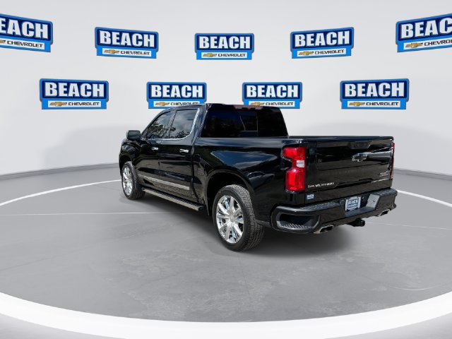 Used 2022 Chevrolet Silverado 1500 High Country w/ High Country Premium Package AWD/4WD image 6