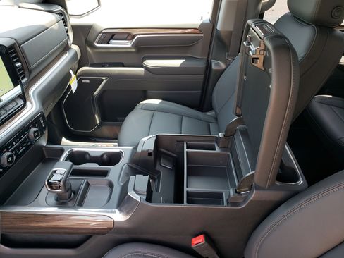 New 2026 Chevrolet Silverado 1500 RST w/ RST All Star Premium Package AWD/4WD image 26