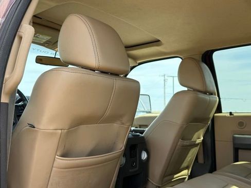 Used 2011 Ford F250 Lariat w/ Chrome Pkg image 19