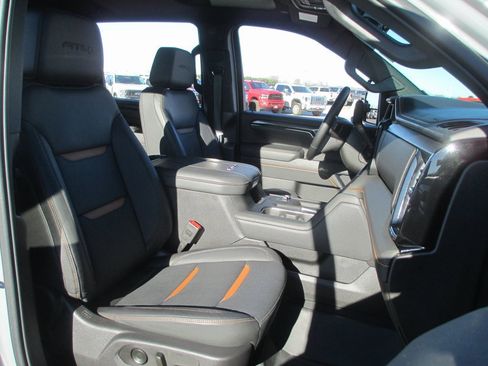 Certified 2024 GMC Sierra 2500 AT4 w/ AT4 Premium Plus Package image 24