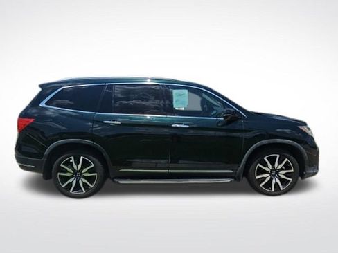 Used 2019 Honda Pilot Touring image 9