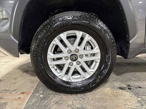 Certified 2026 Toyota Tundra SR5 AWD/4WD image 10