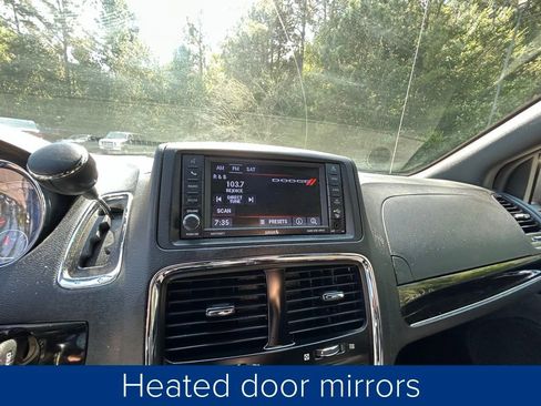 Used 2019 Dodge Grand Caravan SE image 33