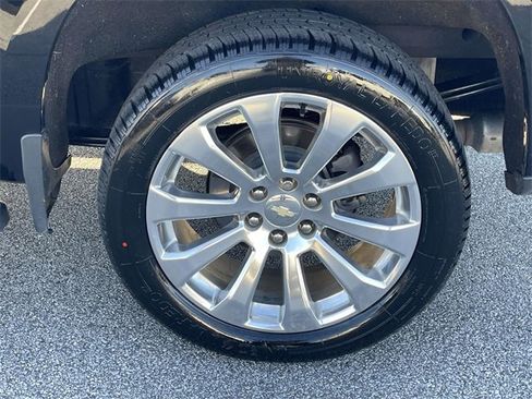 Used 2022 Chevrolet Silverado 1500 High Country image 24