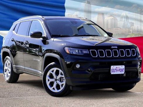 New 2026 Jeep Compass Latitude image 1