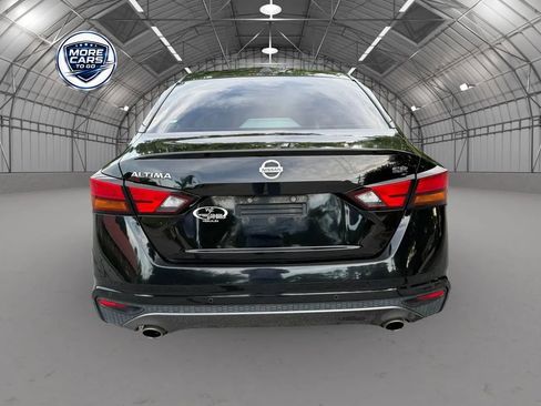 Used 2021 Nissan Altima 2.5 SR FWD image 5