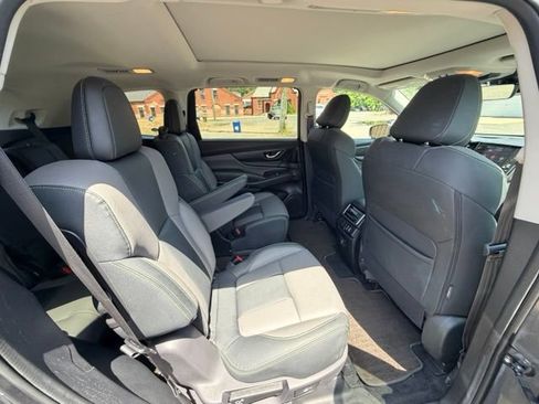 Used 2023 Subaru Ascent Onyx Edition AWD/4WD image 14