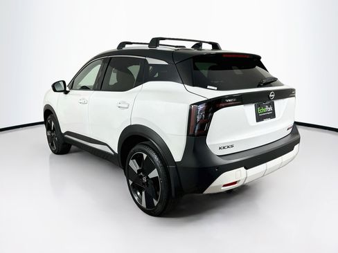 Used 2026 Nissan Kicks SR w/ Cold Weather Package AWD/4WD image 5