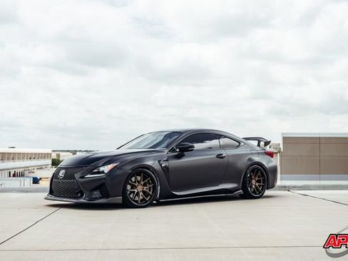 Used 2015 Lexus RC F w/ Premium Package RWD image 18