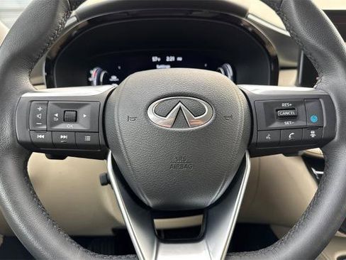 Certified 2024 INFINITI QX60 Luxe image 23