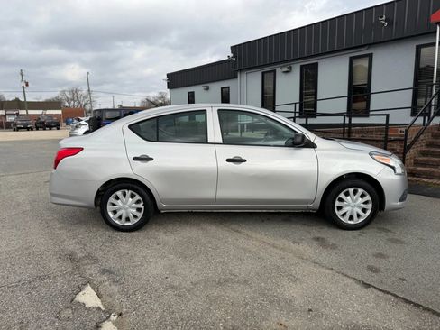 Used 2015 Nissan Versa S image 6