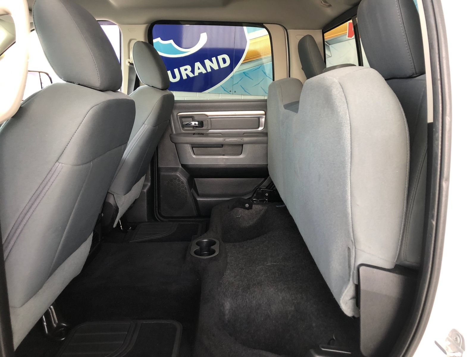 Used 2016 RAM 2500 SLT AWD/4WD image 12