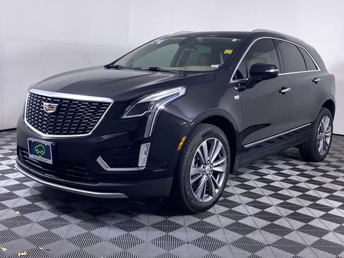 Certified 2020 Cadillac XT5 Premium Luxury w/ Platinum Package image 18