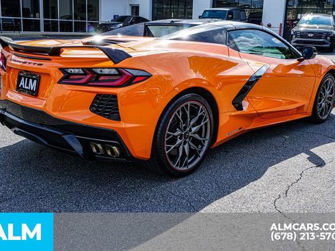 Used 2024 Chevrolet Corvette Stingray Premium Conv w/ Z51 Performance Package RWD image 5