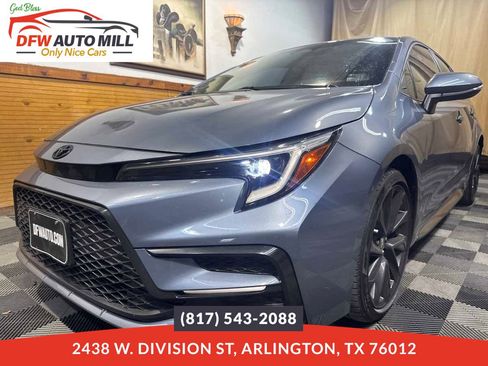 Used 2023 Toyota Corolla SE image 1