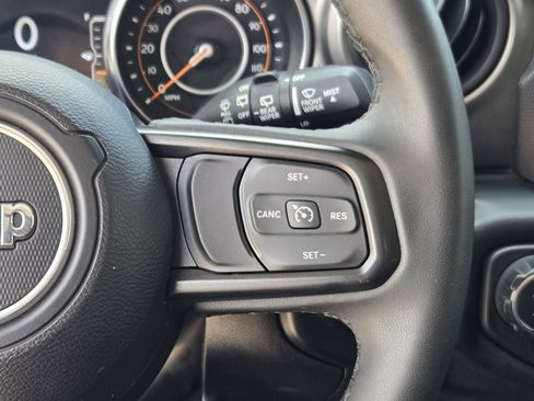 Used 2023 Jeep Wrangler Unlimited Sport AWD/4WD image 36
