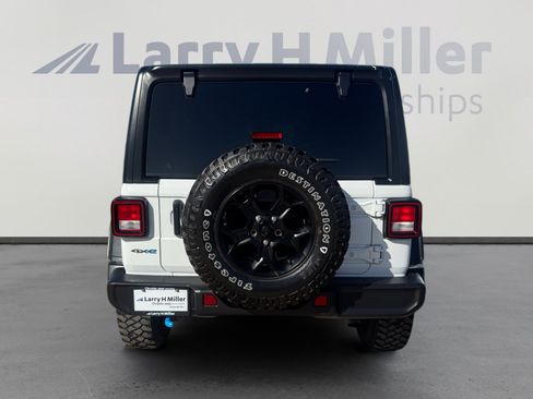 Used 2023 Jeep Wrangler Unlimited w/ 8.4" Radio Group AWD/4WD image 4