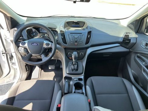 Used 2016 Ford Escape S FWD image 21