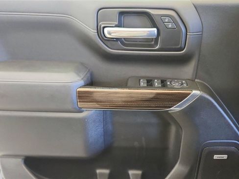 Used 2020 Chevrolet Silverado 1500 RST AWD/4WD image 23