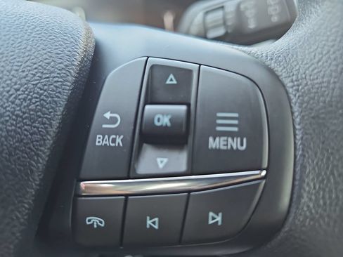 Used 2025 Ford Escape Active w/ Tech Pack #1 FWD image 17