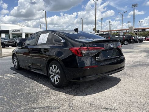 Used 2023 Honda Civic LX image 6