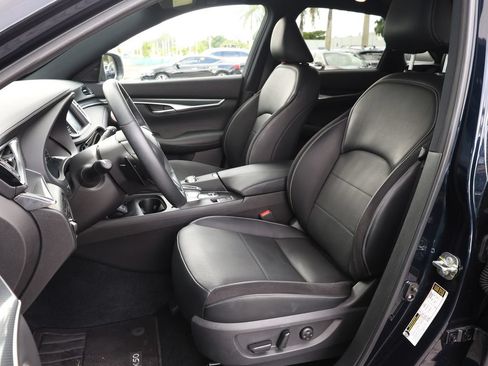 Certified 2025 INFINITI QX50 Sport AWD/4WD image 17