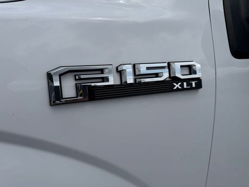 Used 2020 Ford F150 XLT w/ Equipment Group 302A Luxury AWD/4WD image 34