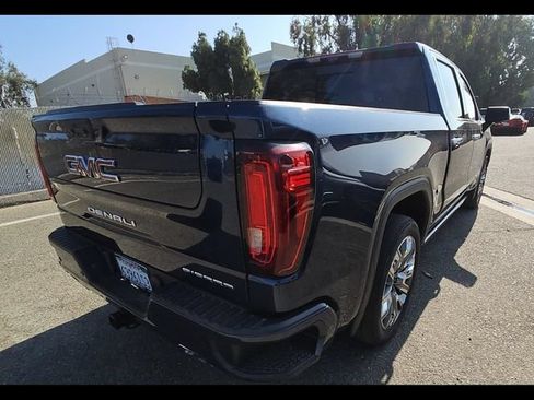 Used 2023 GMC Sierra 1500 Denali w/ Denali Reserve Package AWD/4WD image 4