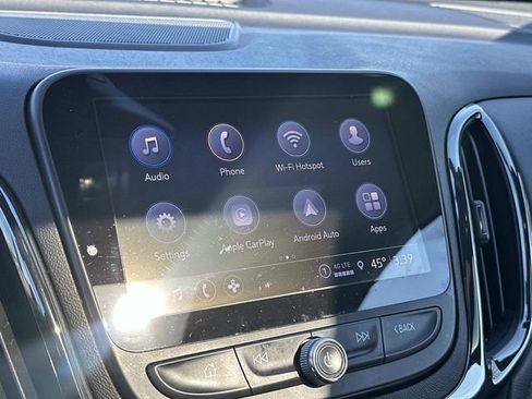 Used 2023 Chevrolet Equinox RS w/ RS Leather Package image 21