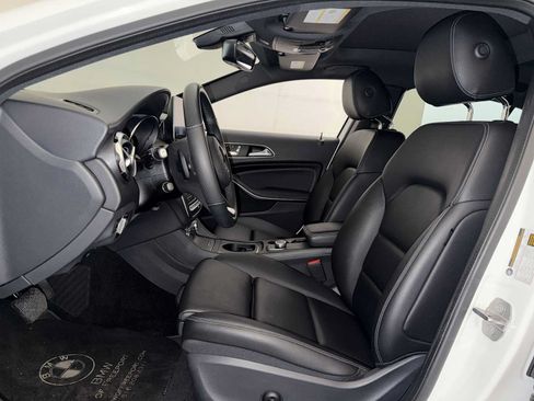 Used 2020 Mercedes-Benz GLA 250 4MATIC image 9