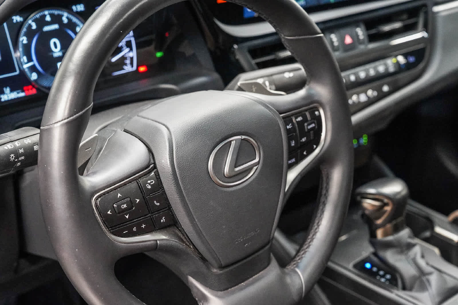 Used 2024 Lexus ES 350 w/ Premium Package FWD image 21