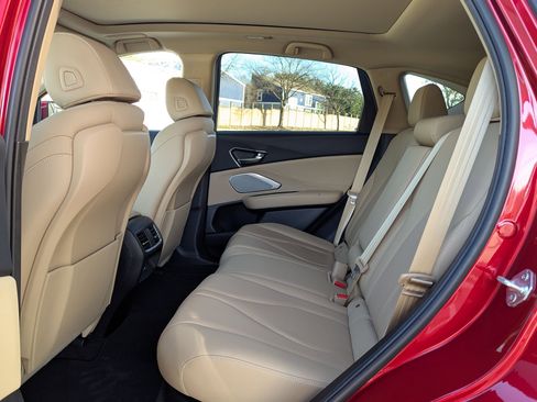 Certified 2023 Acura RDX FWD w/ Technology Package image 15