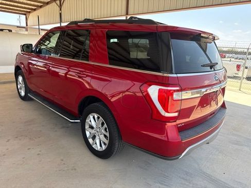 Used 2020 Ford Expedition XLT w/ Equipment Group 202A RWD image 6