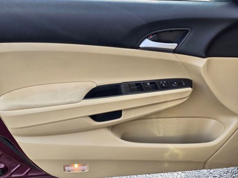 Used 2012 Honda Accord LX image 19