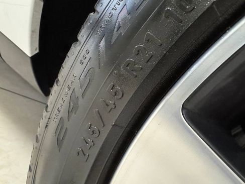 Used 2024 Land Rover Range Rover Evoque S image 27