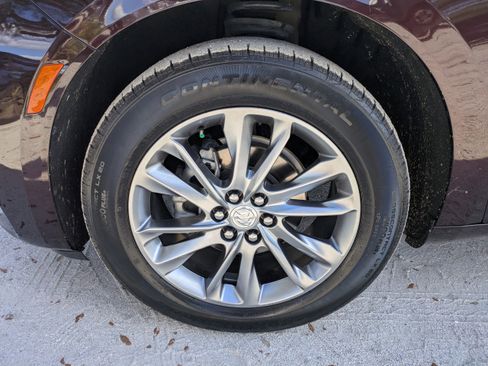 Used 2022 Buick Enclave Avenir w/ Trailering Package, 5000 lbs. image 10